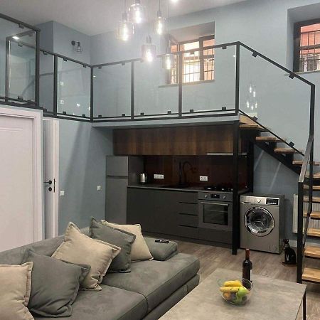 Home House Tbilisi Bagian luar foto